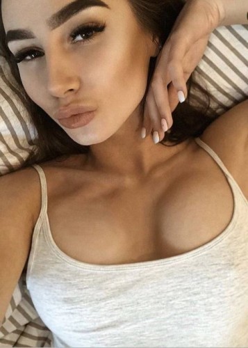 Ева, Г. Вельск